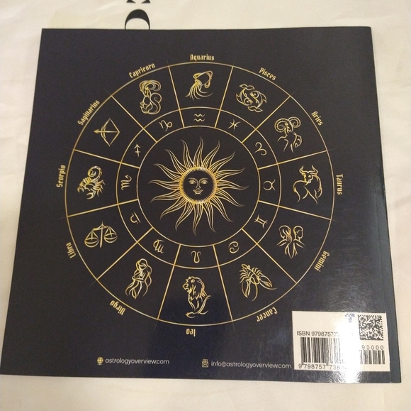 2022 Astrological calendar - Picture 2 of 4